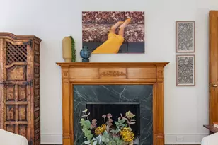 320 E 72nd St, New York City, NY 10021 - Photo 2