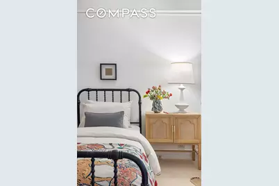 320 E 72nd Street #5B, New York City, NY 10021 - Photo 14