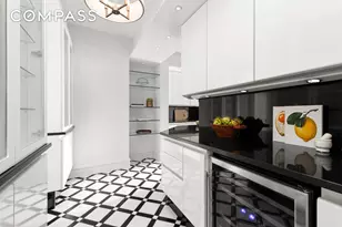 975 Park Ave, New York City, NY 10028 - Photo 10