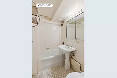 320 E 42nd Street #1606, New York City, NY 10017 - Photo 4