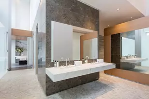 432 Park Ave, New York City, NY 10022 - Photo 12