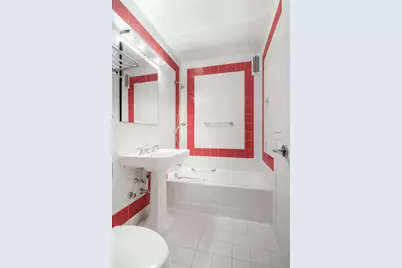 207 E 74th Street #5JH, New York City, NY 10021 - Photo 14