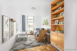 207 E 74th St, New York City, NY 10021 - Photo 22