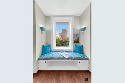 34 Gramercy Park E #PH-B, New York City, NY 10010 - Photo 2