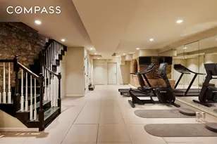 42 Barrow St, New York City, NY 10014 - Photo 22