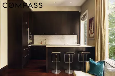 42 Barrow Street, New York City, NY 10014 - Photo 8