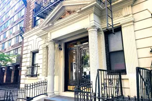 342 W 56th St, New York City, NY 10019 - Photo 1