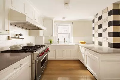 940 Park Avenue #11A, New York City, NY 10028 - Photo 8