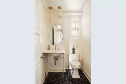 940 Park Avenue #11A, New York City, NY 10028 - Photo 16