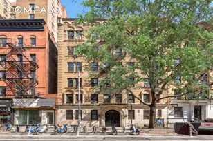 205 E 10th St, New York City, NY 10003 - Photo 10