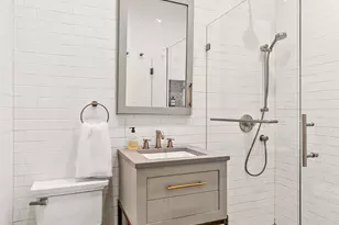 201 W 16th St, New York City, NY 10011 - Photo 6