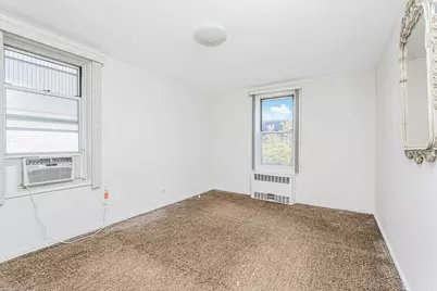 2514 E 7th Street #6J, New York City, NY 11235 - Photo 8