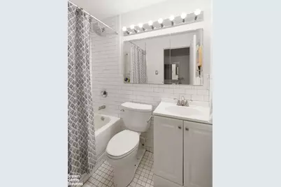 350 W 14th Street #2D, New York City, NY 10014 - Photo 4