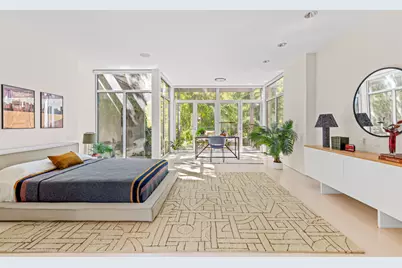 240 E 61st Street, New York City, NY 10065 - Photo 14