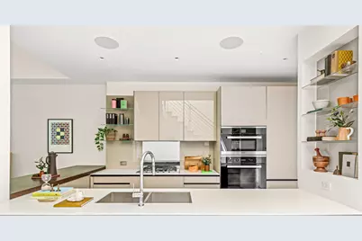 240 E 61st Street, New York City, NY 10065 - Photo 2