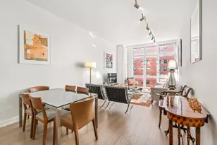 305 E 51st St, New York City, NY 10022 - Photo 2