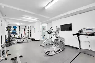 410 E 57th St, New York City, NY 10022 - Photo 12