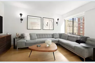 900 Park Avenue #11AB, New York City, NY 10075 - Photo 2
