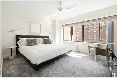 900 Park Avenue #11AB, New York City, NY 10075 - Photo 6