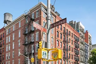 393 W Broadway, New York City, NY 10012 - Photo 2