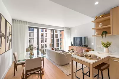 500 W 45th Street #610, New York City, NY 10036 - Photo 2
