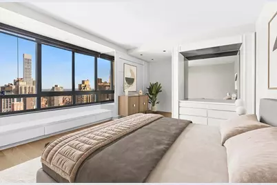 100 United Nations Plaza #39-E, New York, NY 10017 - Photo 6