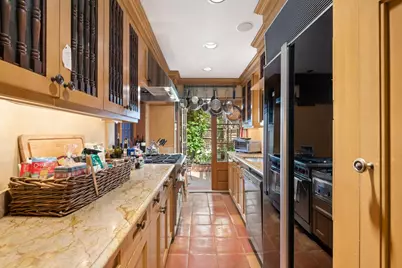 329 W 87th Street, New York City, NY 10024 - Photo 4