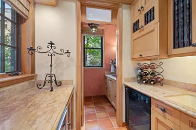 329 W 87th Street, New York City, NY 10024 - Photo 8