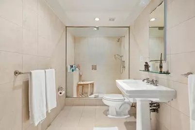 329 W 87th Street, New York City, NY 10024 - Photo 12