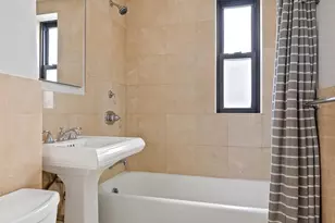245 E 72nd St, New York City, NY 10021 - Photo 6