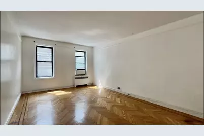 687 W 204th Street #1-E, New York City, NY 10034 - Photo 14