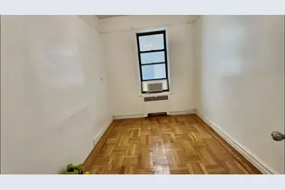 687 W 204th Street #1-E, New York City, NY 10034 - Photo 8
