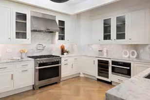 101 W 78th St, New York City, NY 10024 - Photo 4