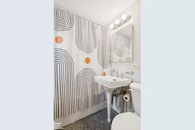 333 E 43rd Street #103, New York City, NY 10017 - Photo 6