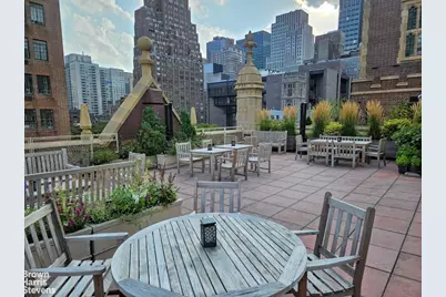 333 E 43rd Street #103, New York City, NY 10017 - Photo 8