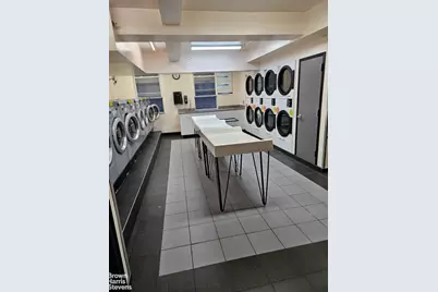 333 E 43rd Street #103, New York City, NY 10017 - Photo 18
