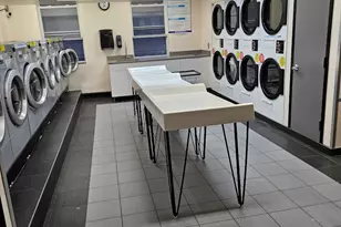 333 E 43rd St, New York City, NY 10017 - Photo 18