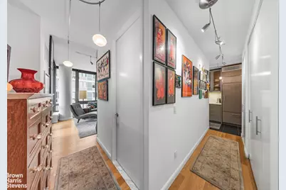 46-30 Center Boulevard #503, New York City, NY 11109 - Photo 10