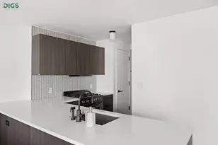 175 W 95th St, New York City, NY 10025 - Photo 4