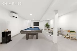 125 Schaefer St, New York City, NY 11207 - Photo 12