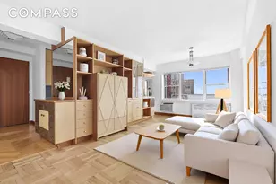 10 Plaza St E, New York City, NY 11238 - Photo 2