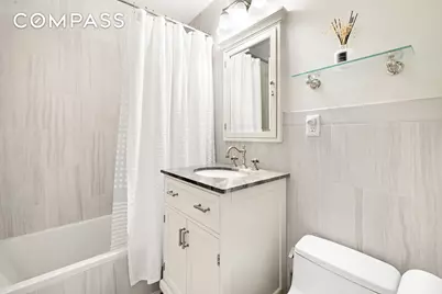 555 Main Street #1002, New York City, NY 10044 - Photo 8