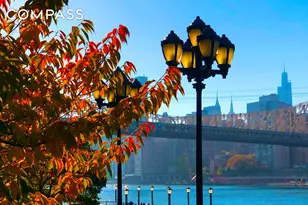 555 Main St, New York City, NY 10044 - Photo 12