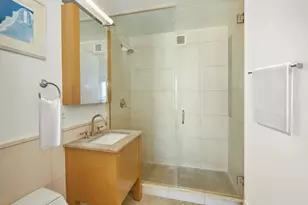 350 W 42nd St, New York City, NY 10036 - Photo 24