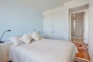 350 W 42nd St, New York City, NY 10036 - Photo 8