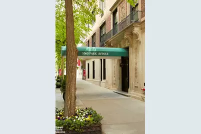 1060 Park Avenue #PHB, New York City, NY 10128 - Photo 4