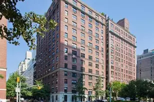 1060 Park Ave, New York City, NY 10128 - Photo 6