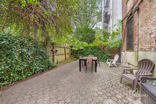 423 15th St, New York City, NY 11215 - Photo 8