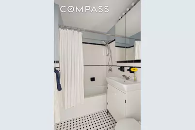 599 E 7th Street #1E, Brooklyn, NY 11218 - Photo 8