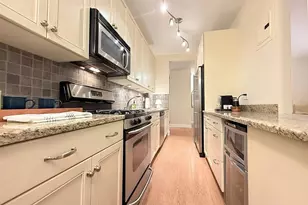 345 E 73rd St, New York City, NY 10021 - Photo 2
